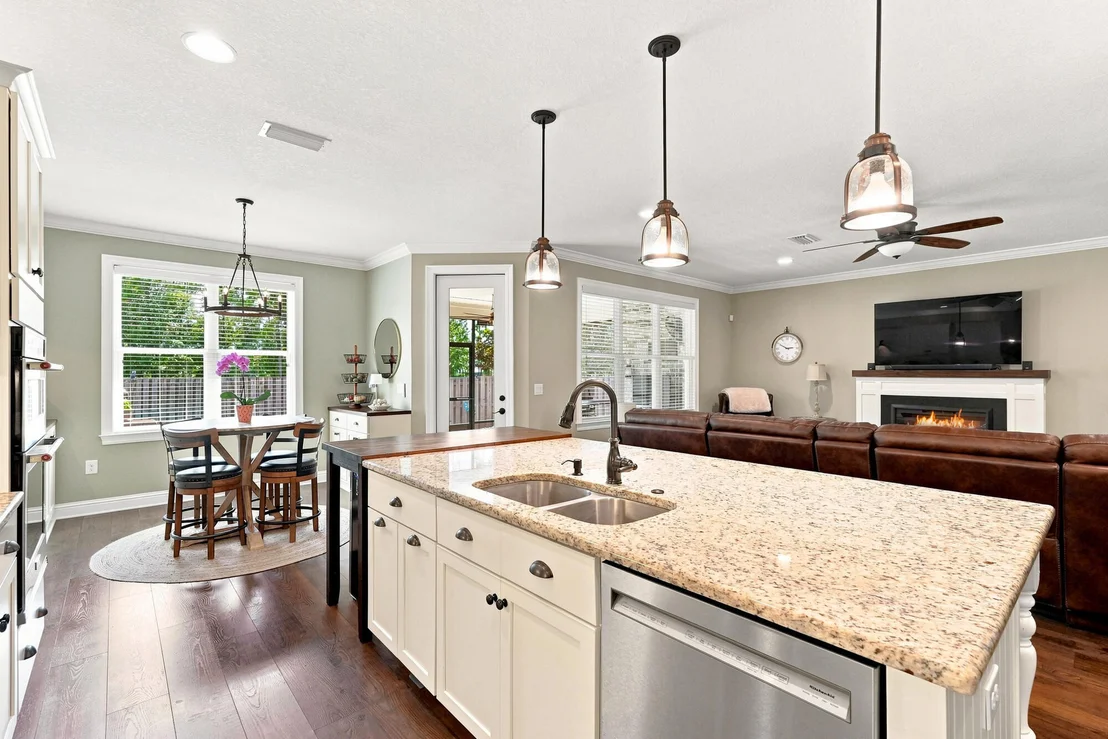 Photo of 628 Meadow Lake Drive
