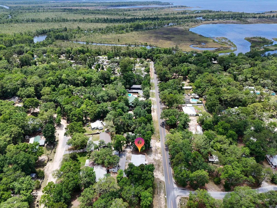 Photo of 685 Mcdaniels Fishcamp Road