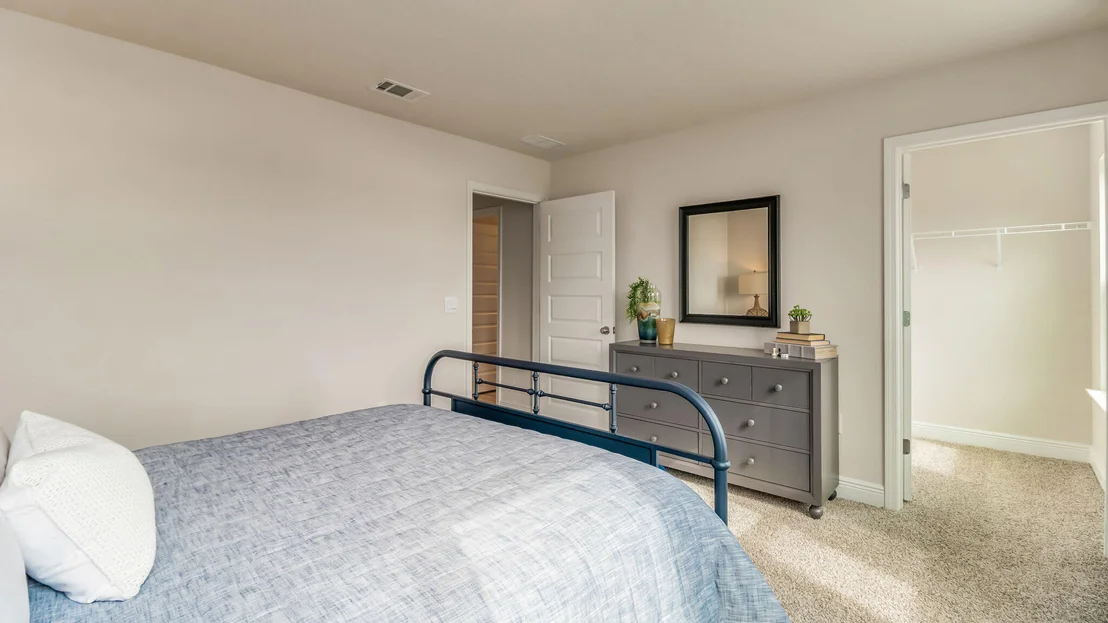Photo of 4725 Marine Loop