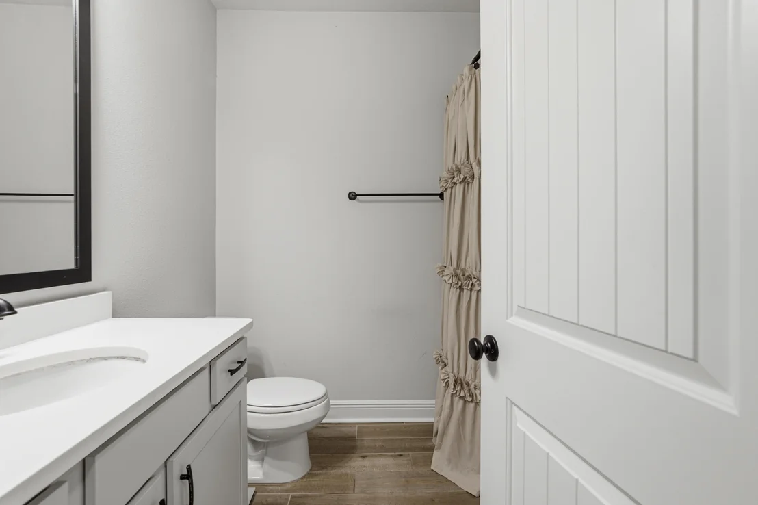 Photo of 395 Constellation Avenue