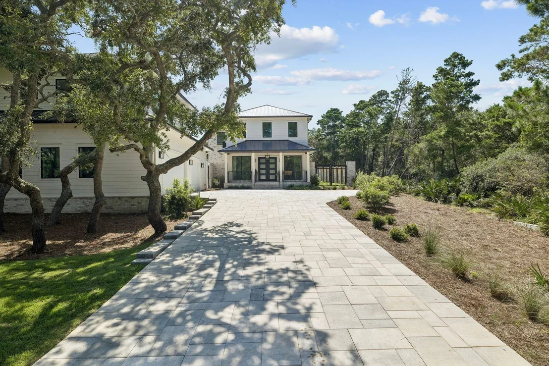 Photo of 200 Overlook Drive