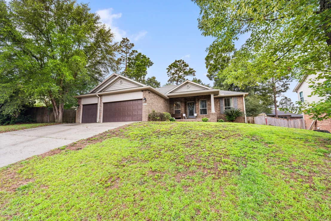 Photo of 3013 Crown Creek Circle