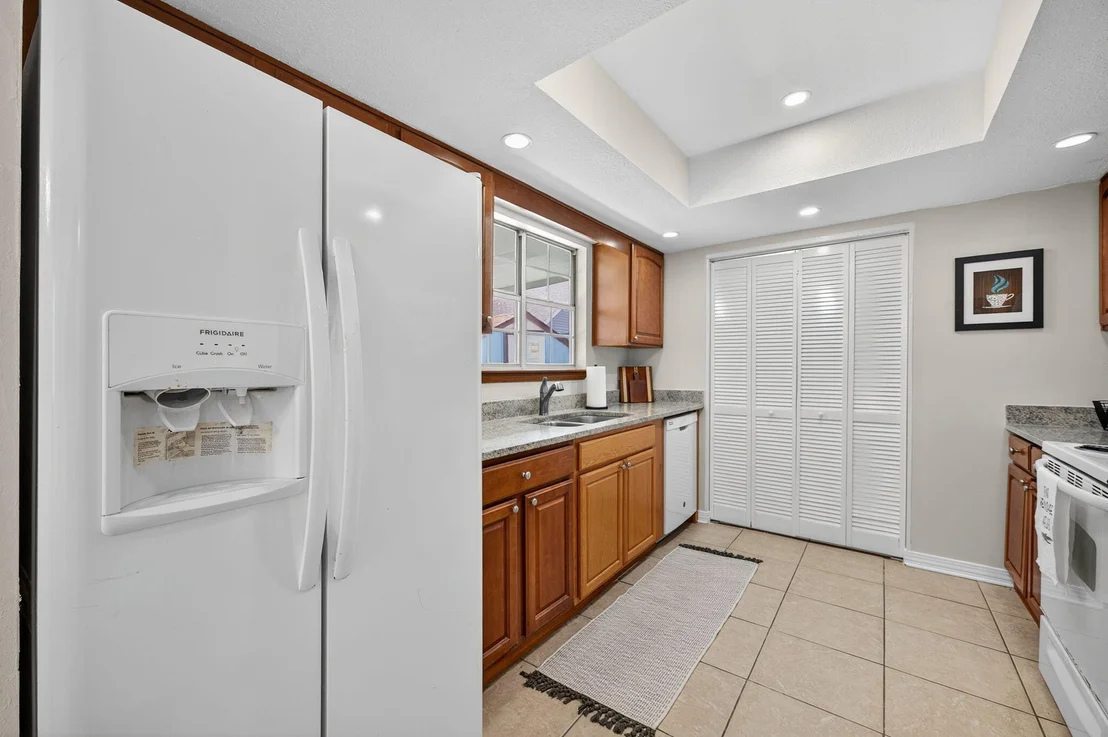 Photo of 150 Beach Drive