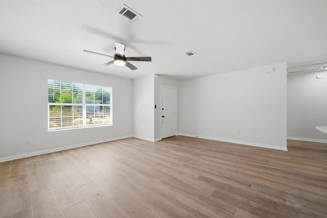 Photo of 155 Westview Avenue