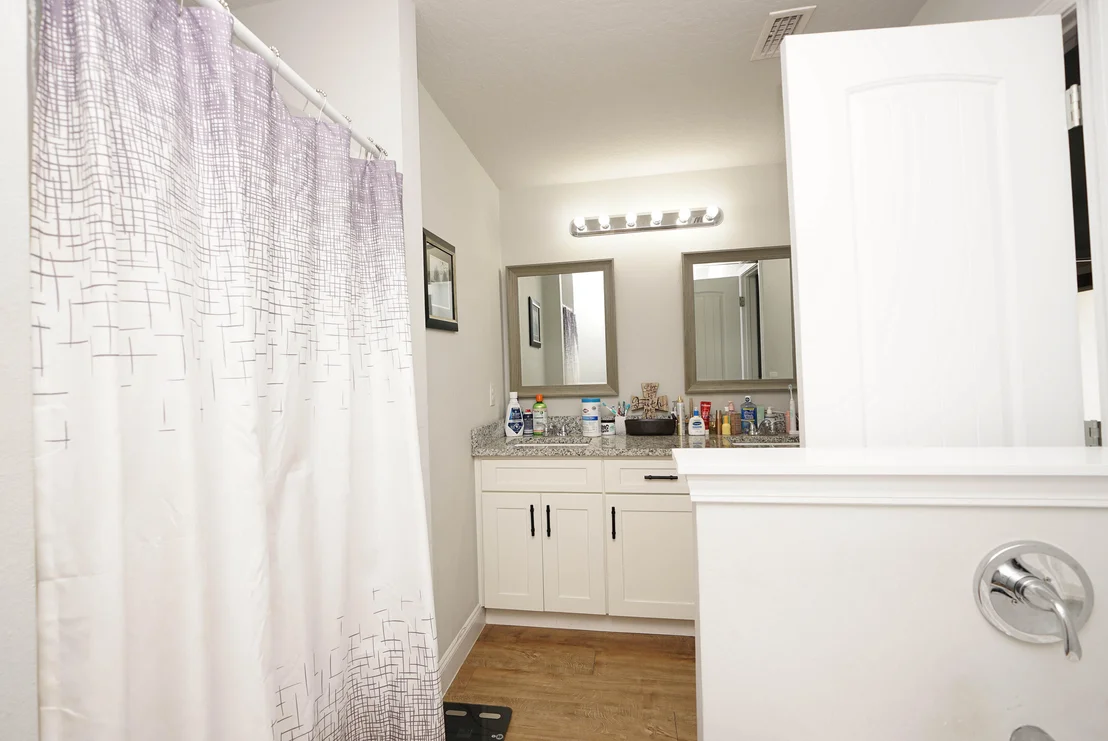 Photo of 415 Scooter Cove