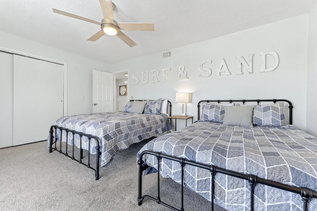 Photo of 7569 White Sands Boulevard