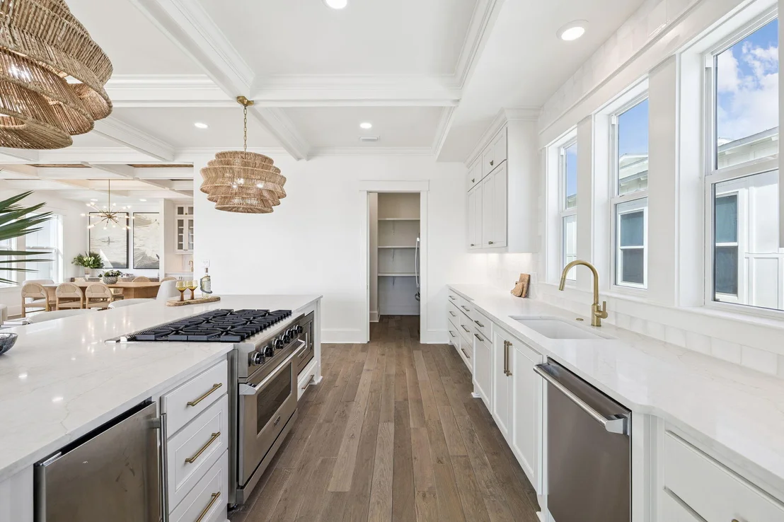 Photo of 714 Harbor Boulevard