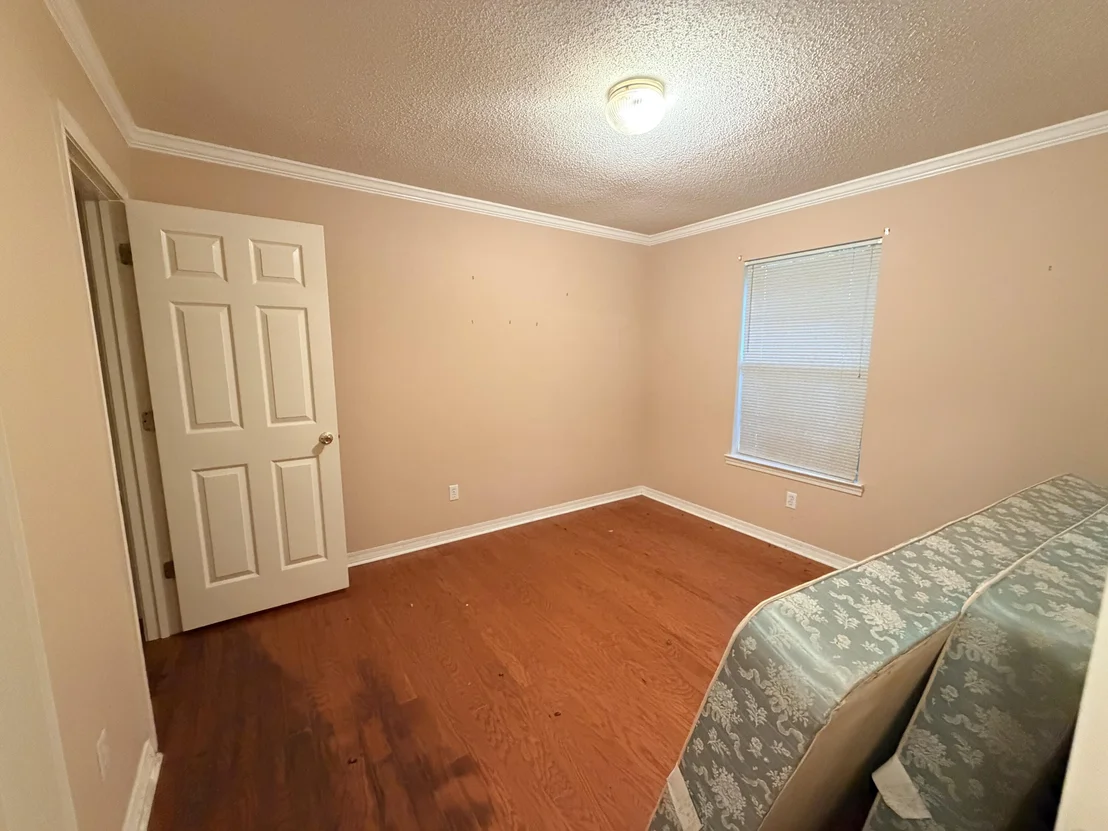 Photo of 4412 Southminster Circle