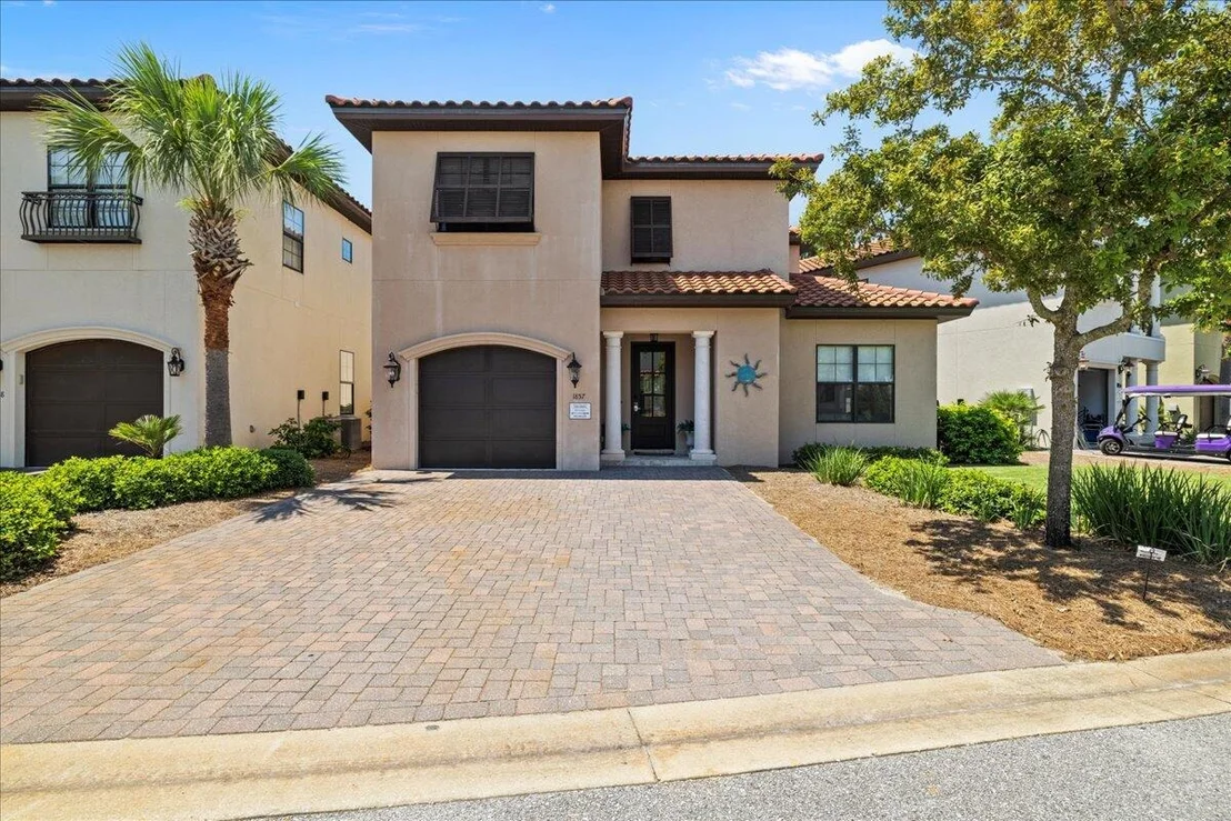 Photo of 1857 Boardwalk Drive