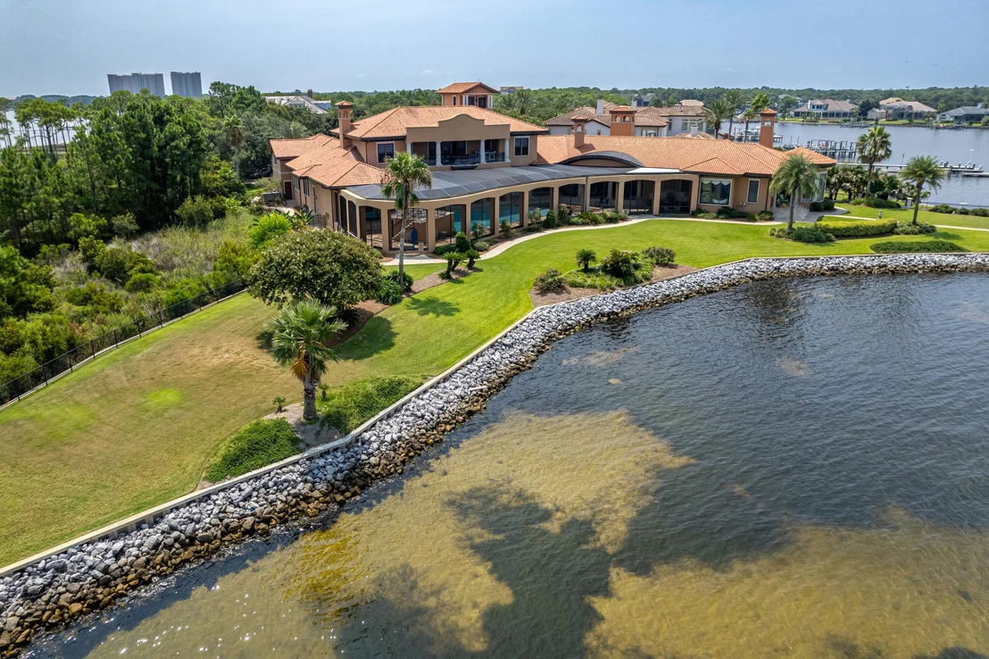 Photo of 4300 Breakwater Drive