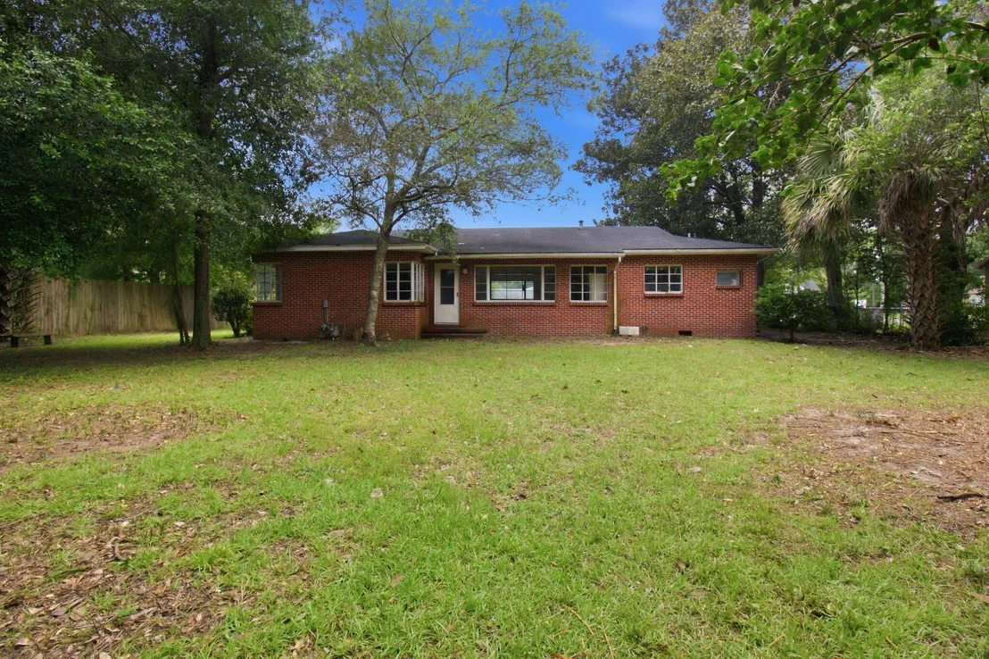 Photo of 855 N Pearl Street