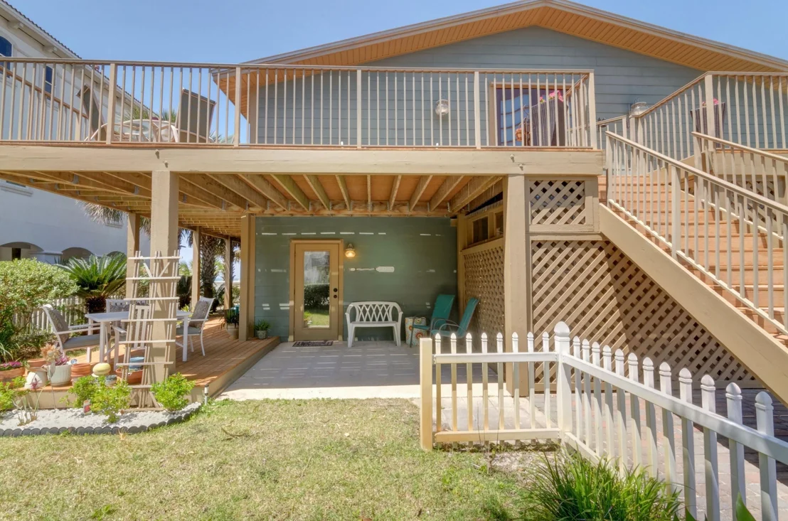 Photo of 208 Norwood Drive