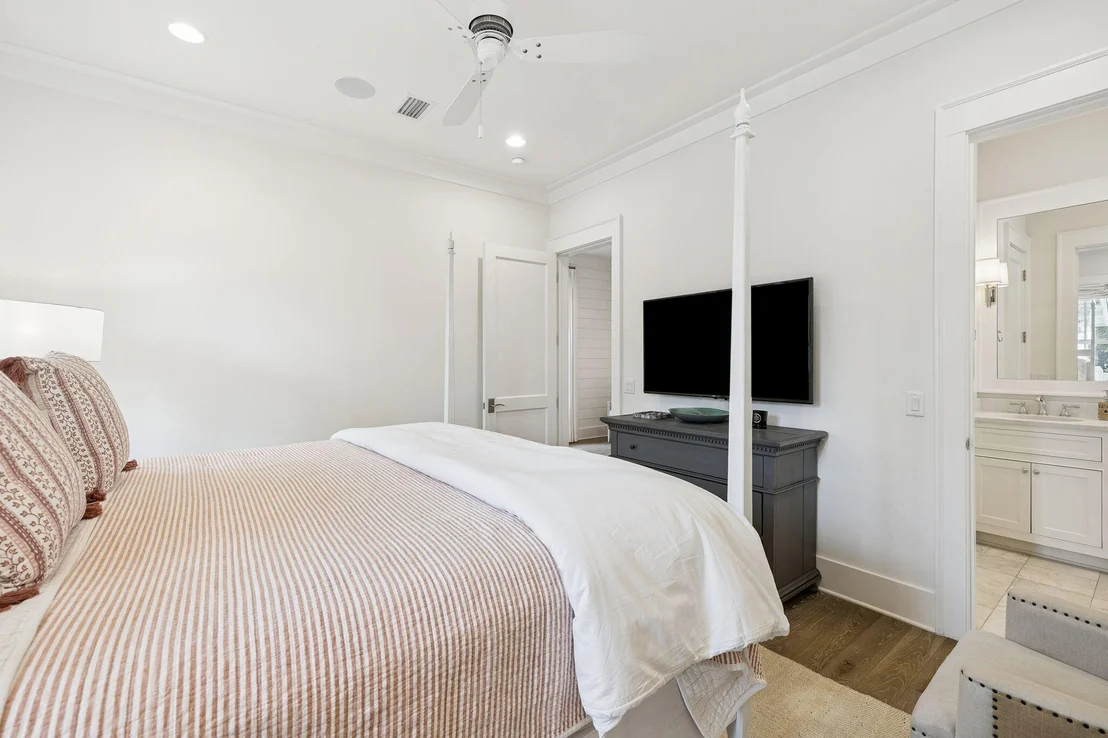 Photo of 17 Compass Point Way