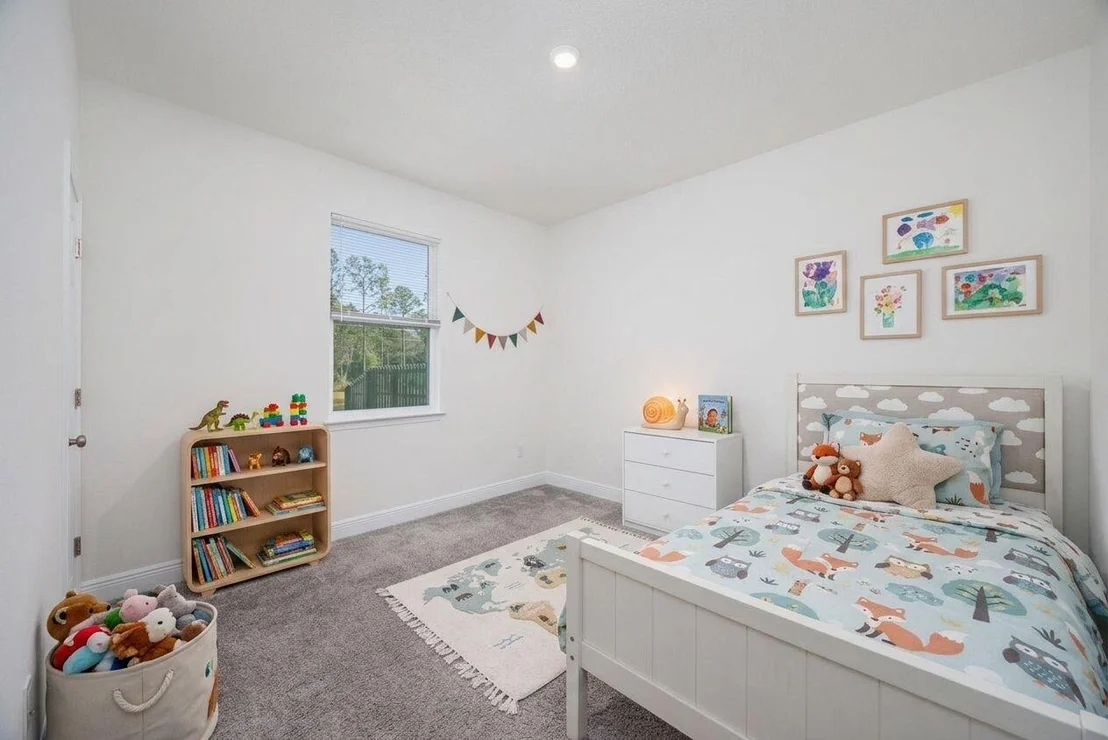 Photo of 133 E Sky Way