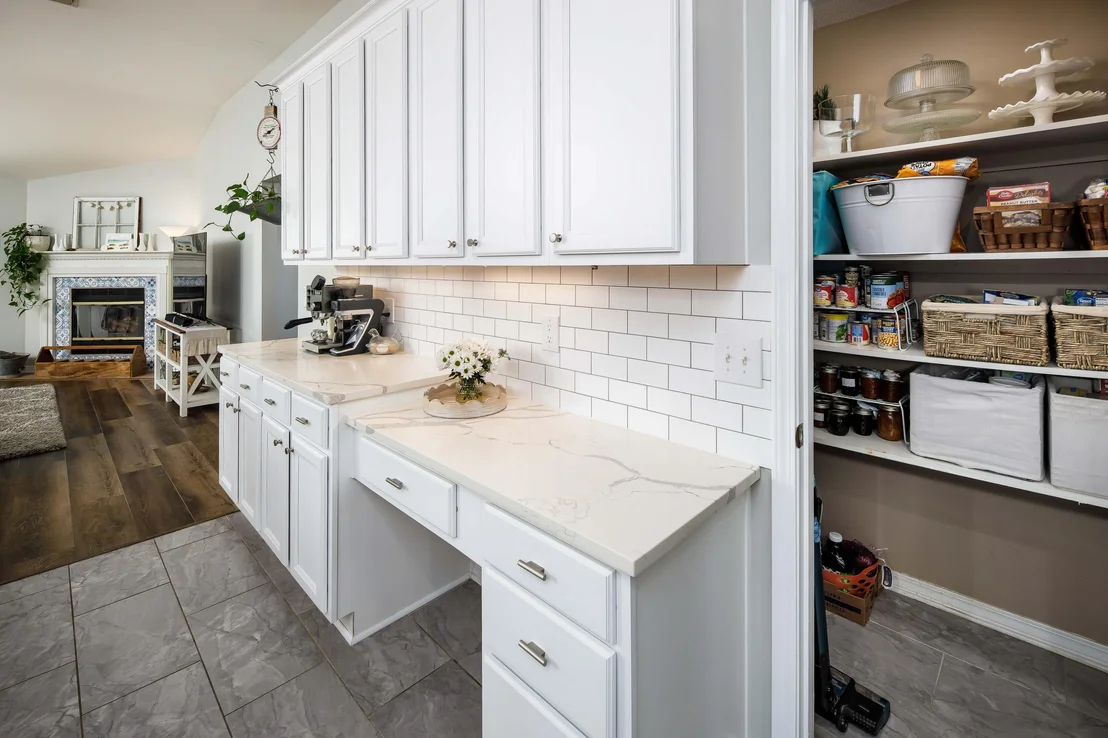 Photo of 2400 Crescent Road
