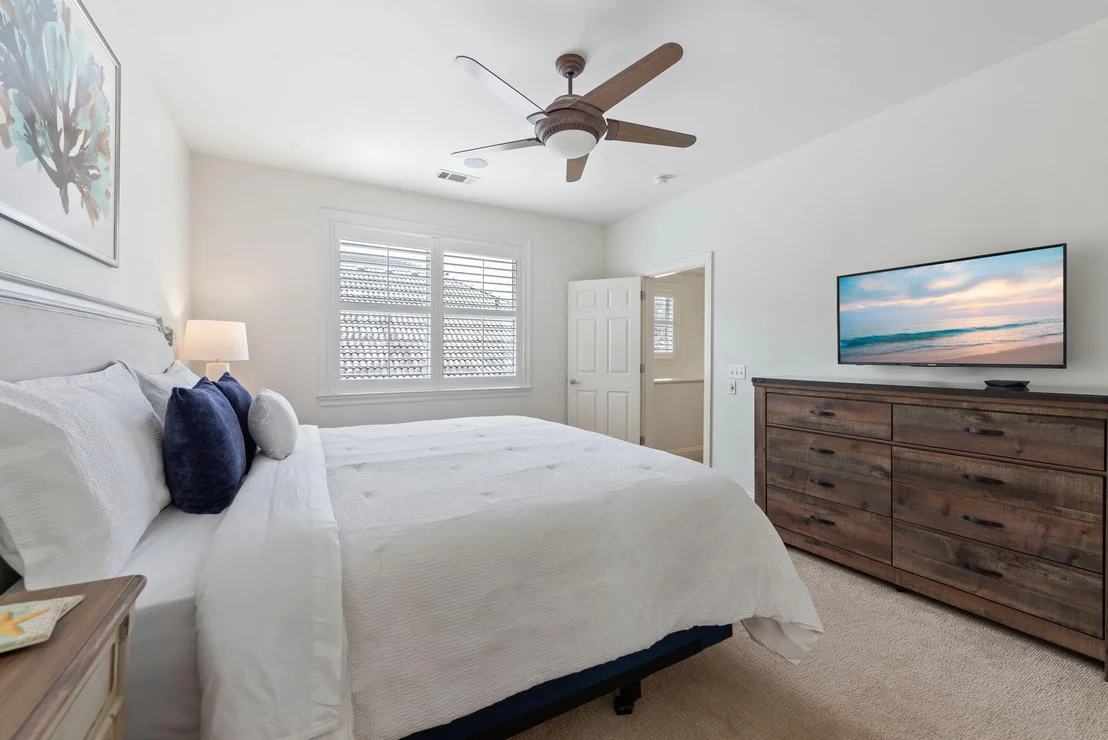 Photo of 130 Cayman Cove