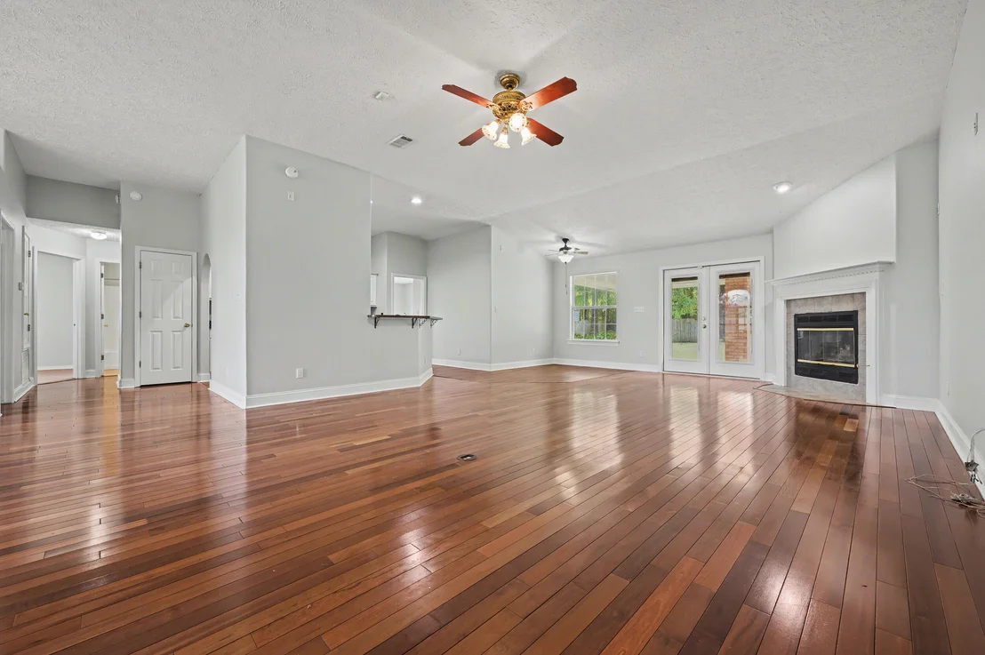 Photo of 5127 Brookside Drive