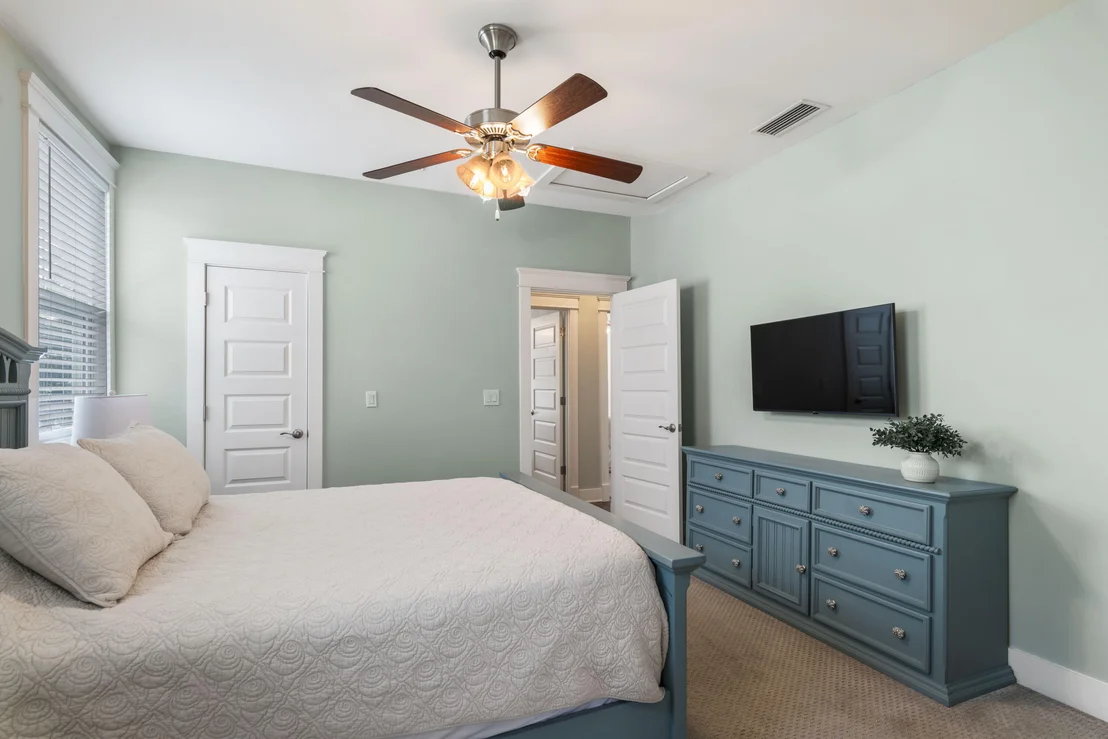 Photo of 71 Gulfview Circle