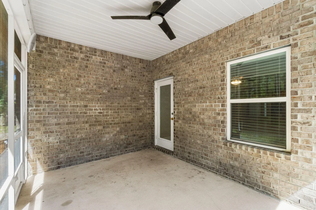 Photo of 233 Whitman Way