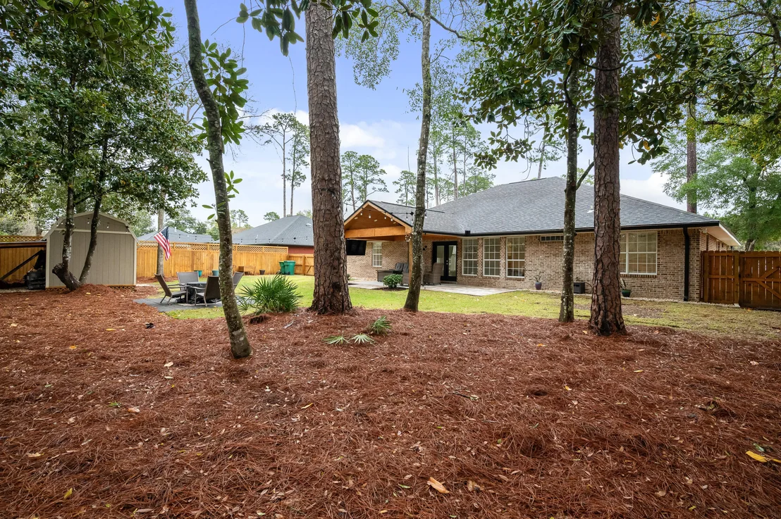 Photo of 209 Emmett Drive