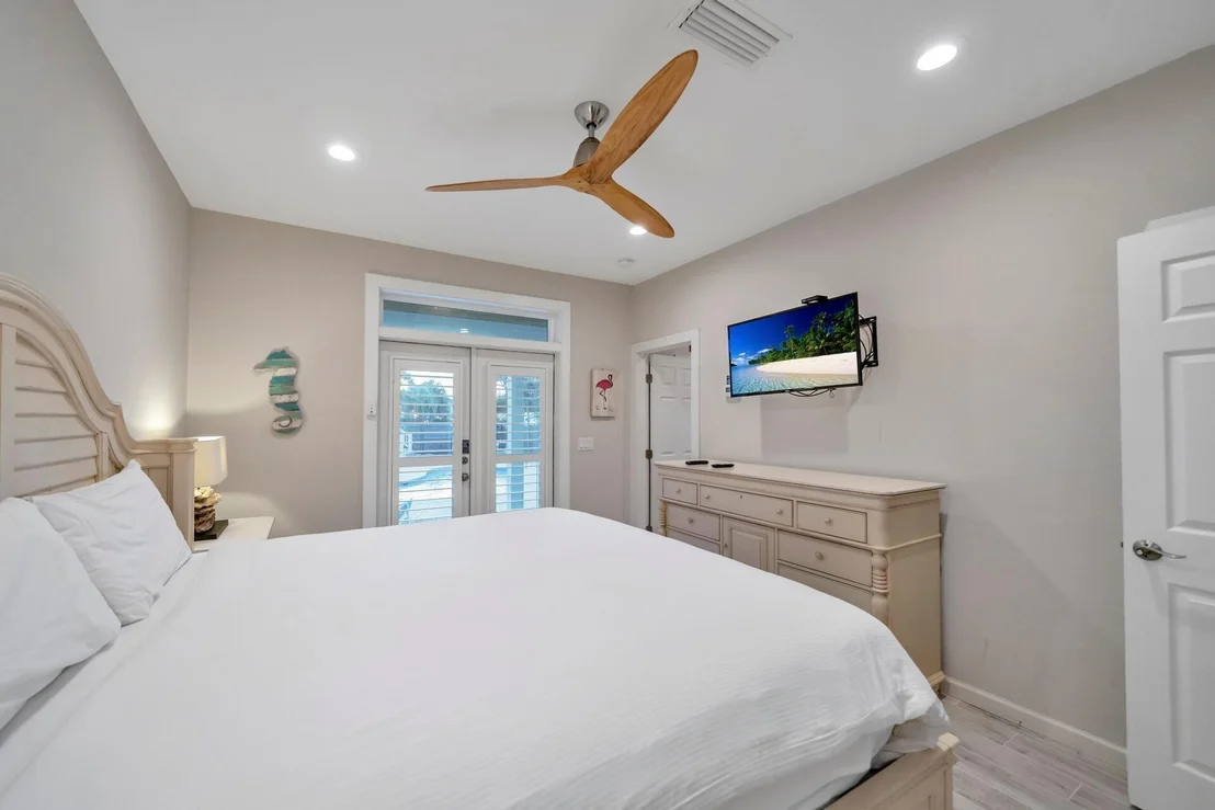 Photo of 69 Pompano Street