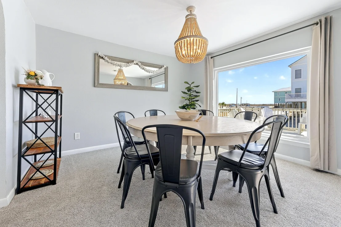 Photo of 7569 White Sands Boulevard
