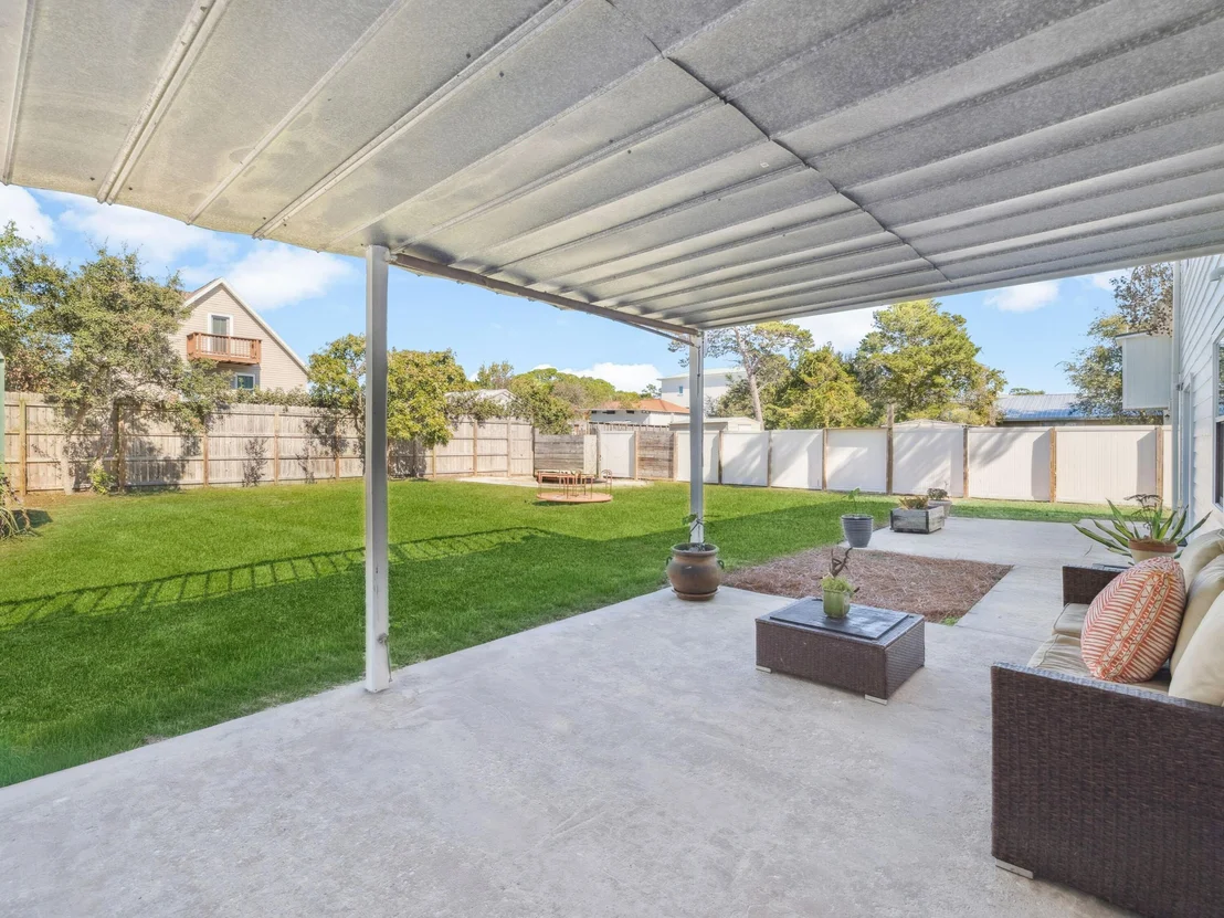 Photo of 165 Maple Street