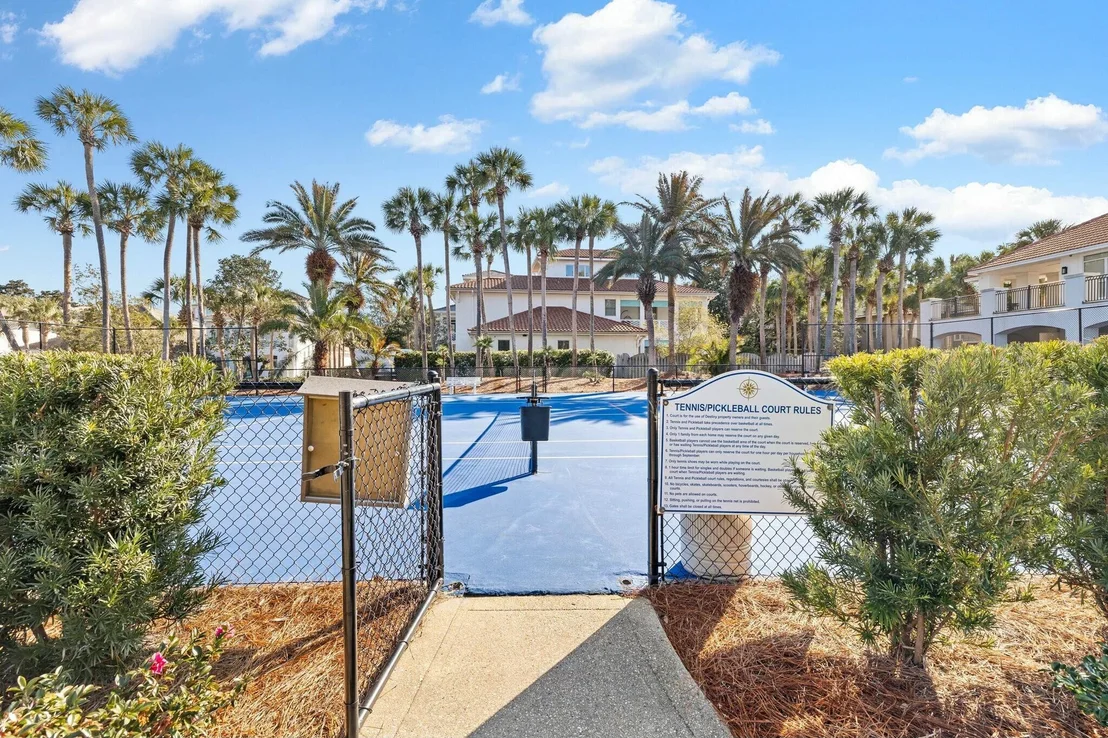 Photo of 4596 Paradise Isle