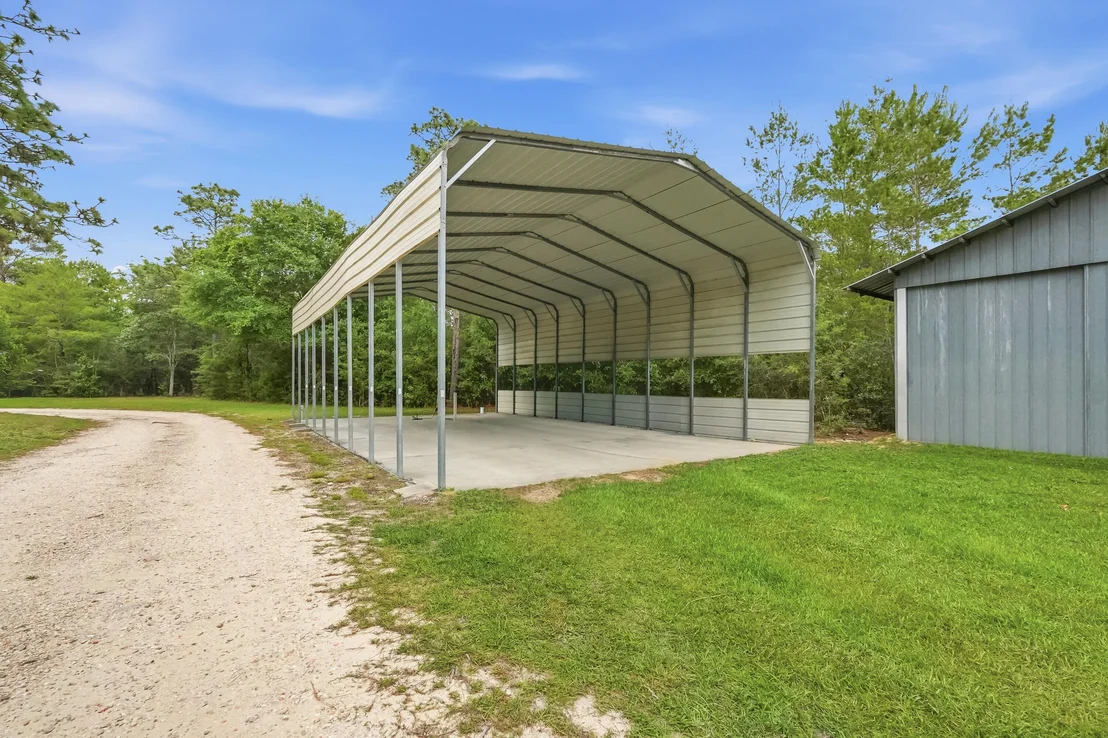 Photo of 4063 Lakeview Drive