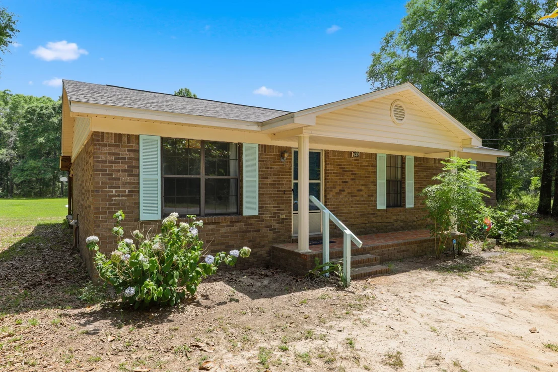 Photo of 532 Springtime Avenue