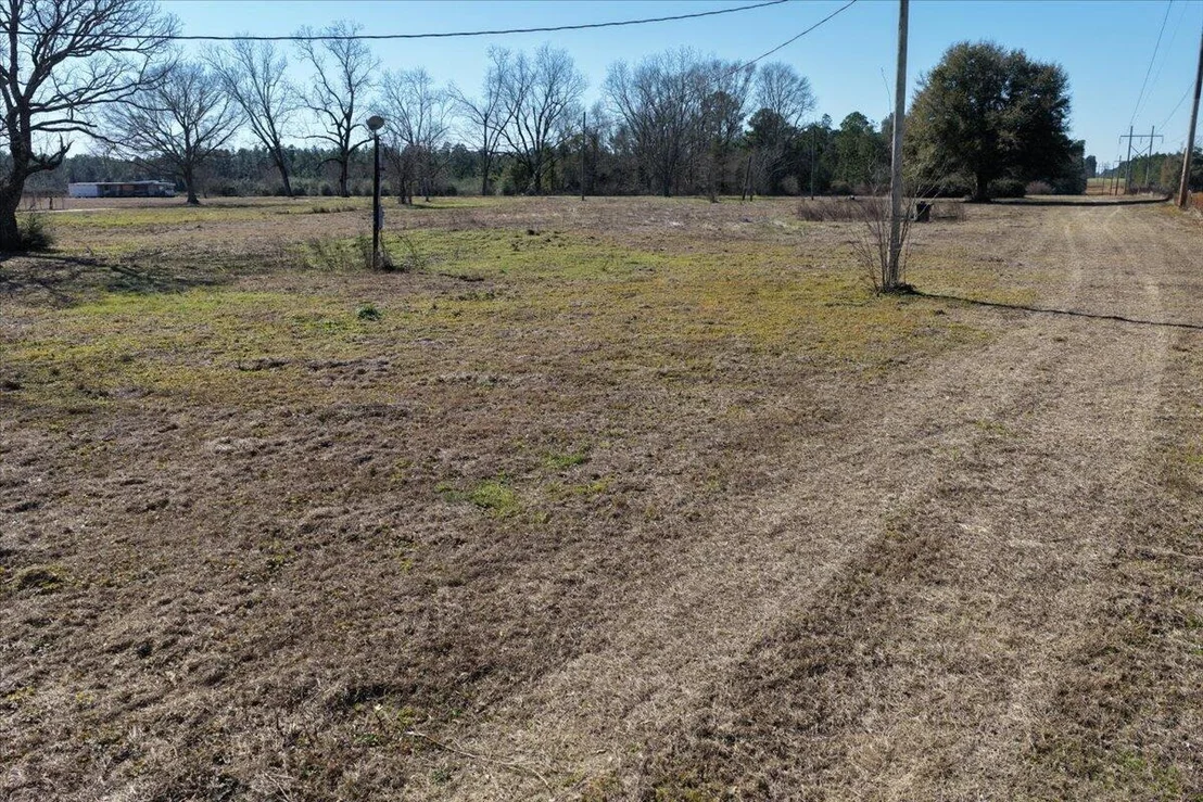 Photo of 3687 Gordon Land Road