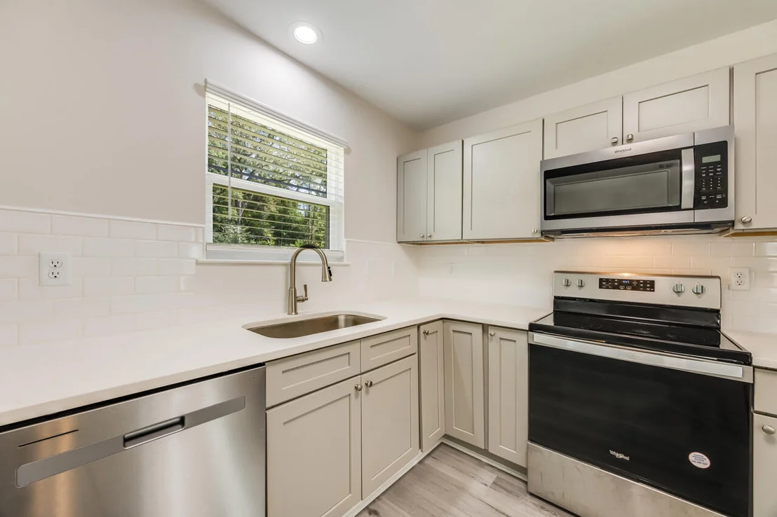 Photo of 3871 Second Avenue