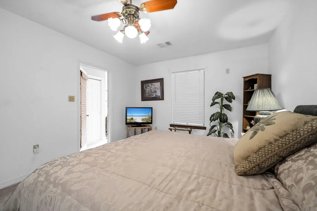 Photo of 204 Regatta Drive