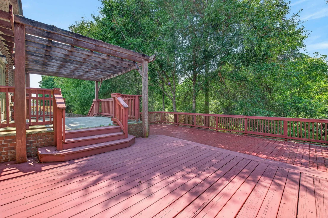 Photo of 143 Crab Apple Avenue