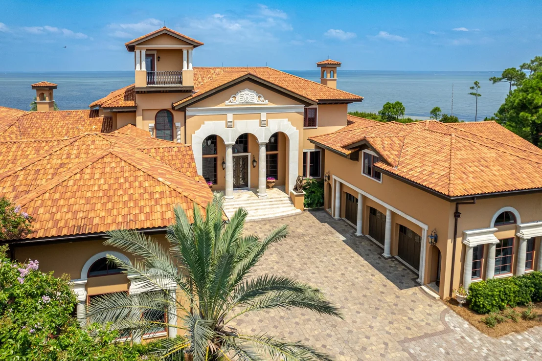 Photo of 4300 Breakwater Drive