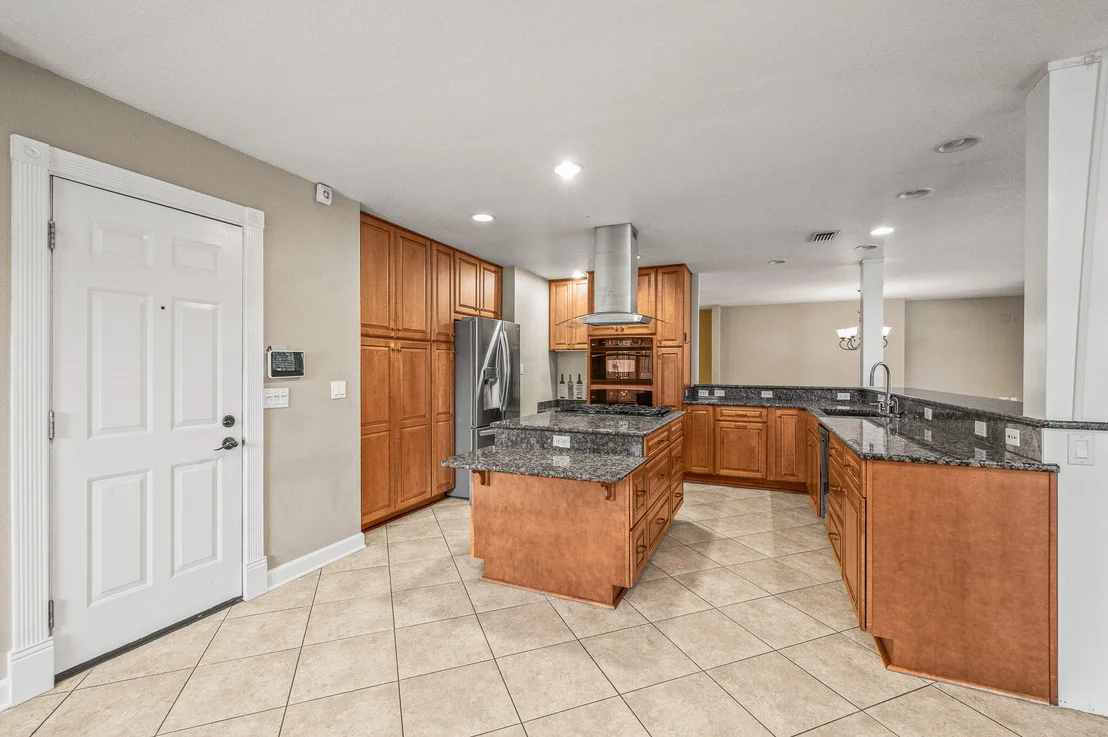 Photo of 3 NE Windsor Lane