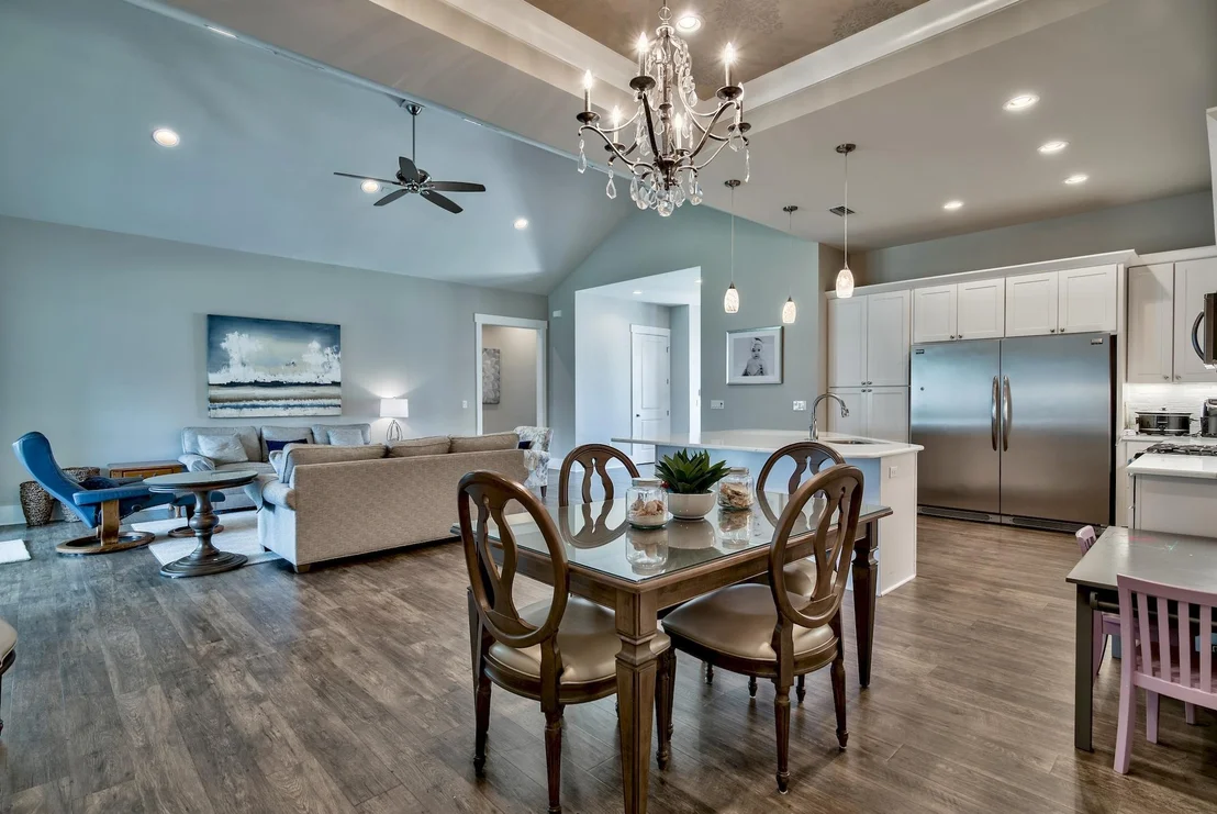 Photo of 989 Forest Shore Drive