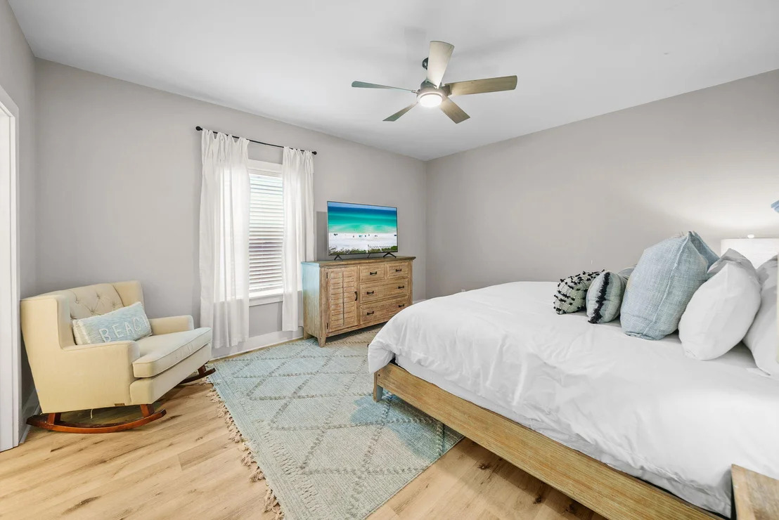 Photo of 8221 Surf Drive