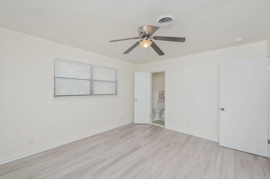 Photo of 431 Andrew Drive