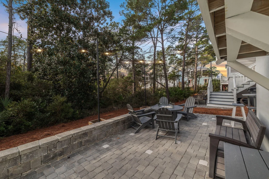 Photo of 345 Dolphin Drive