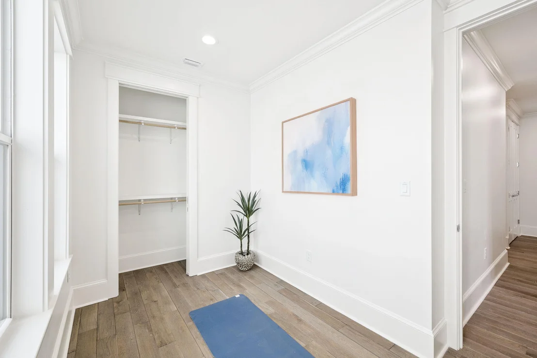 Photo of 714 Harbor Boulevard