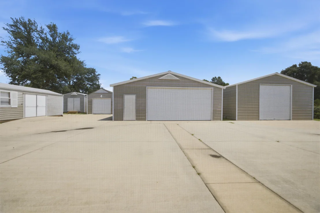 Photo of 220 W Walker Circle