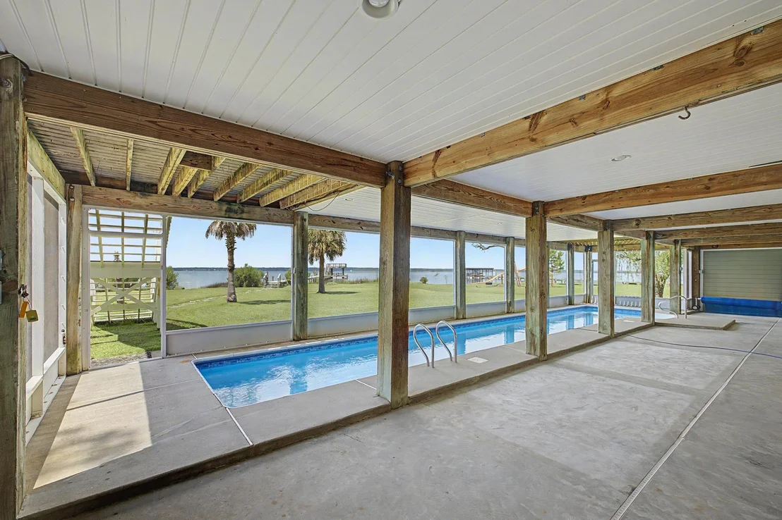 Photo of 4501 Bayside Drive