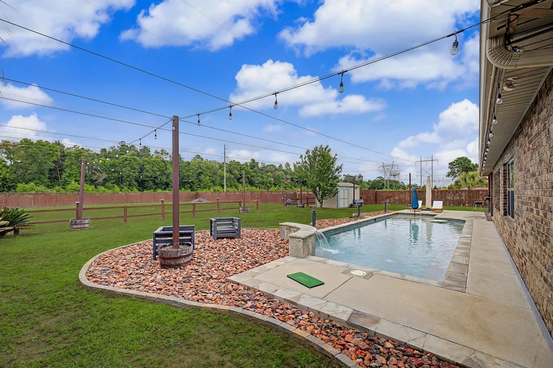 Photo of 9177 Iron Gate Boulevard