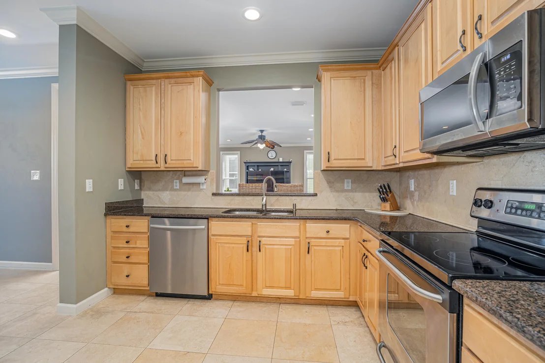 Photo of 2021 Pine Island Circle