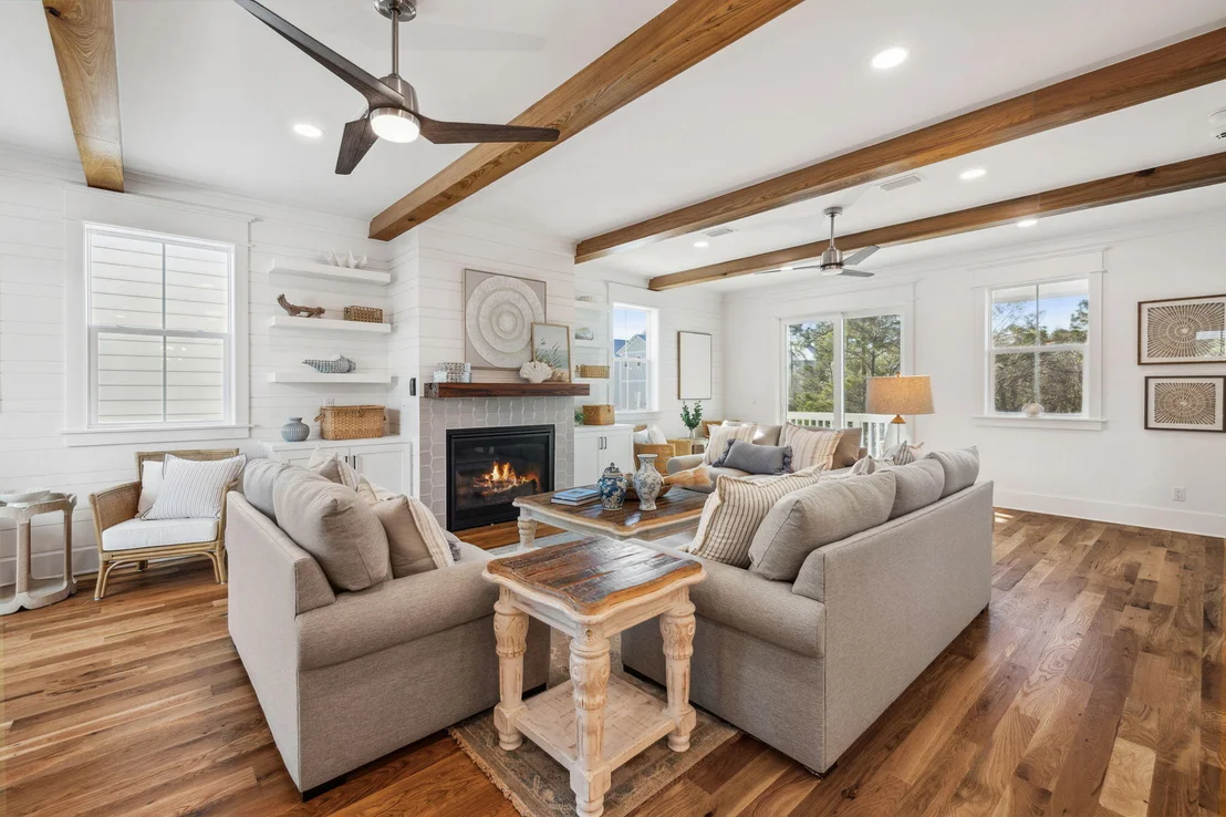 Photo of 200 Grayton Boulevard