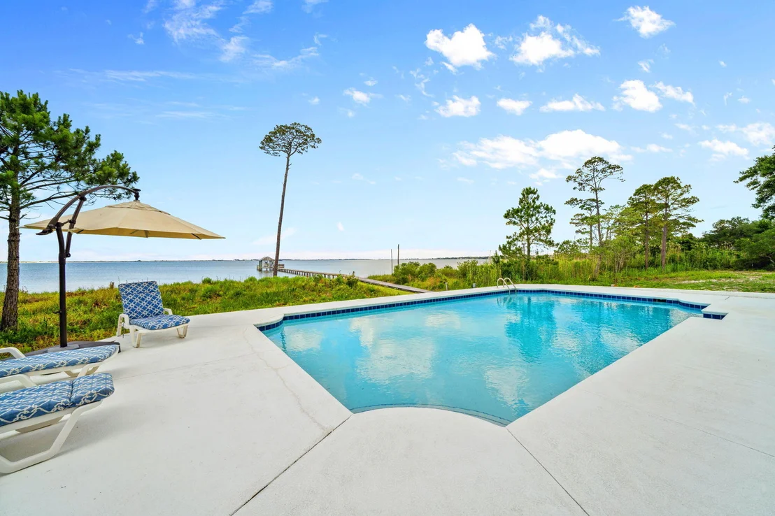 Photo of 458 Parish Boulevard