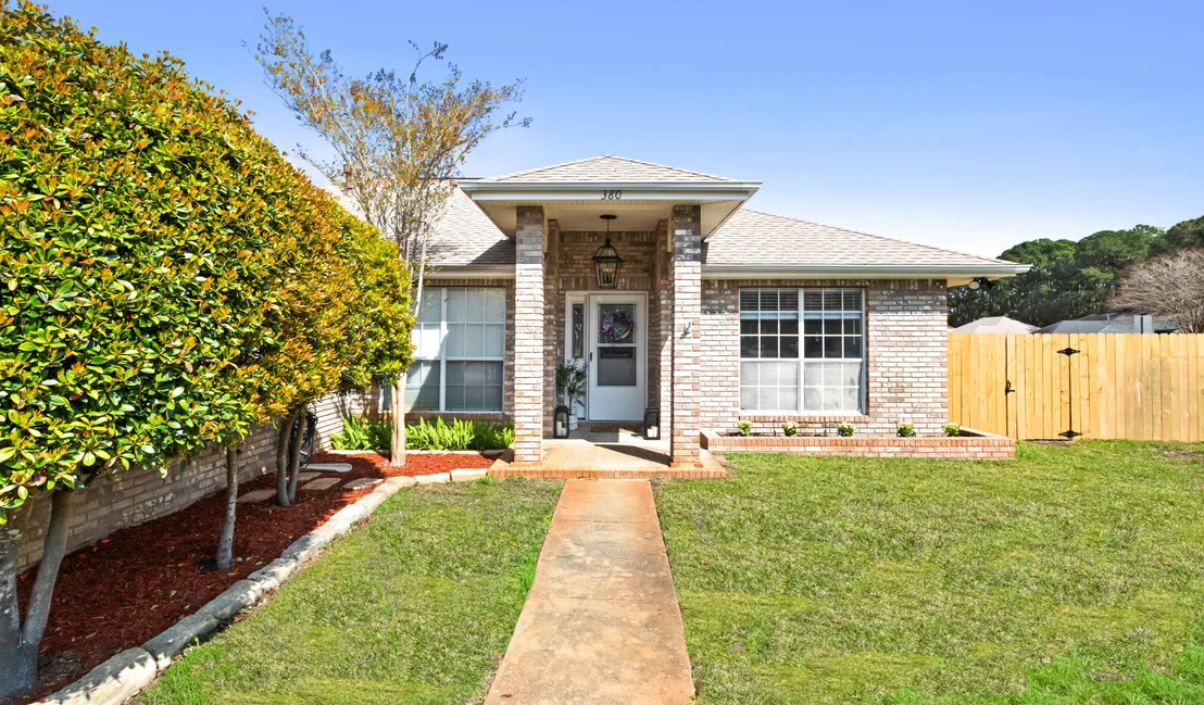 Photo of 380 Sonora Road