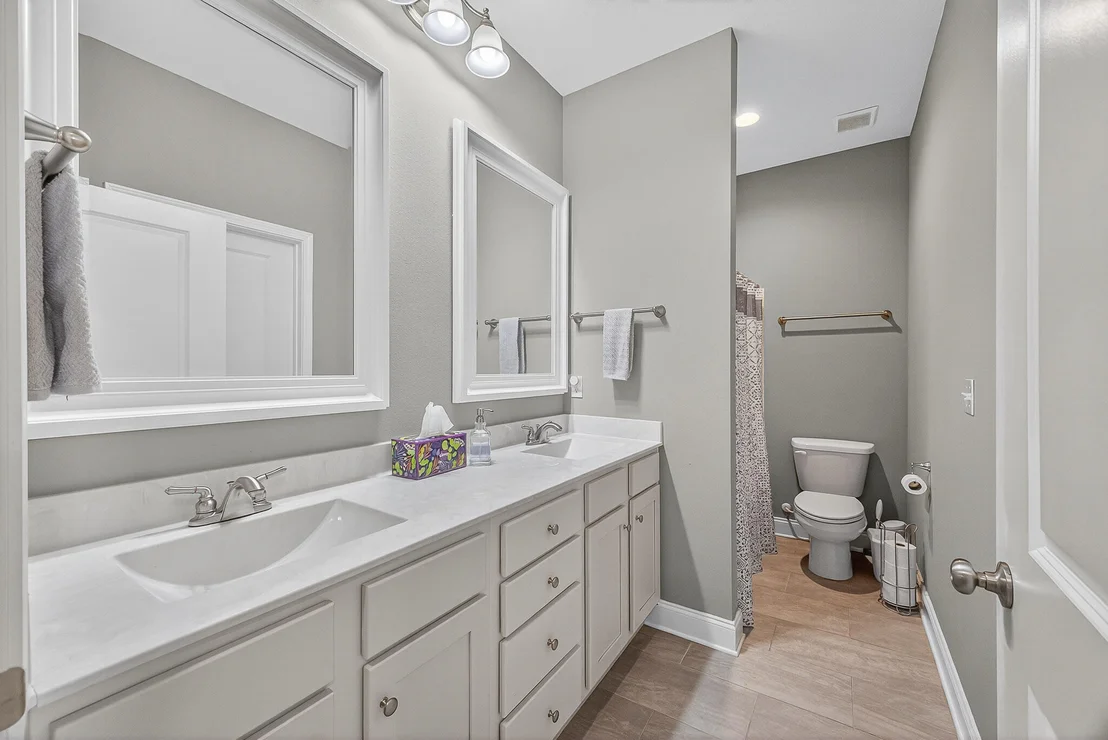 Photo of 61B 6Th Street