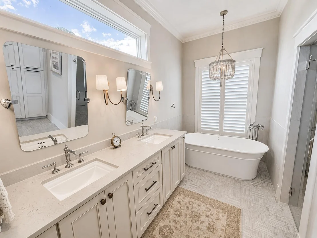 Photo of 932 Shore Drive